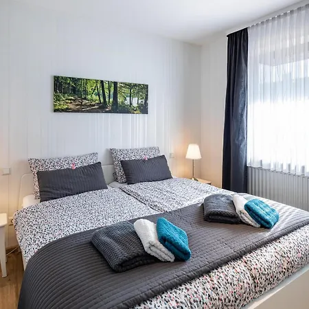 Fewo Kirchheim アパート *